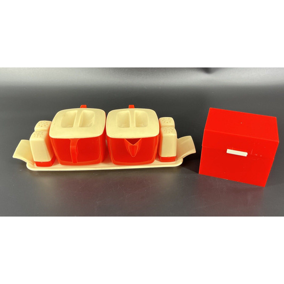 RETRO RED PLASTIC CREAMER & SUGAR BOWL TRAY S&P SHAKERS Federal Tool Corp USA - Picture 1 of 16